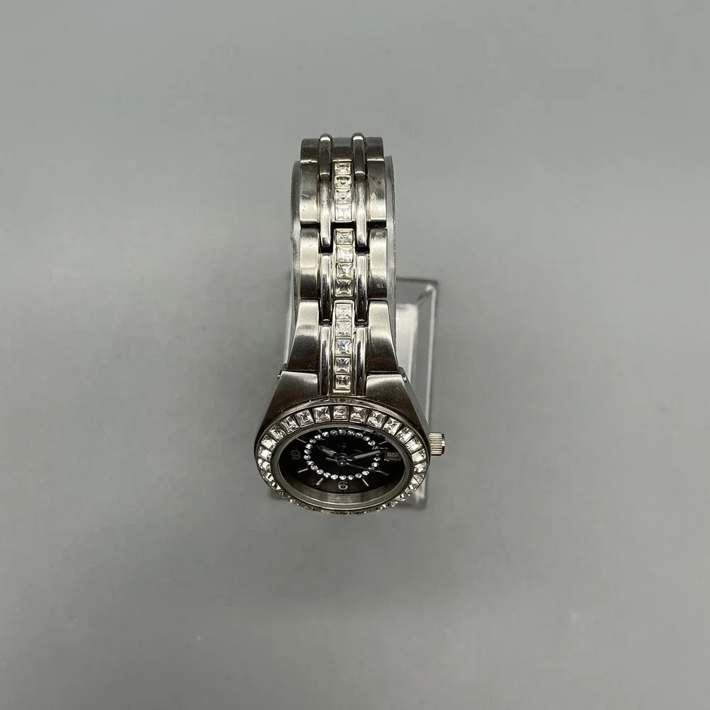 Relic ZR11774 Womens Watch 26mm Blue Gray Crystals Silver Tone New Battery 6.75